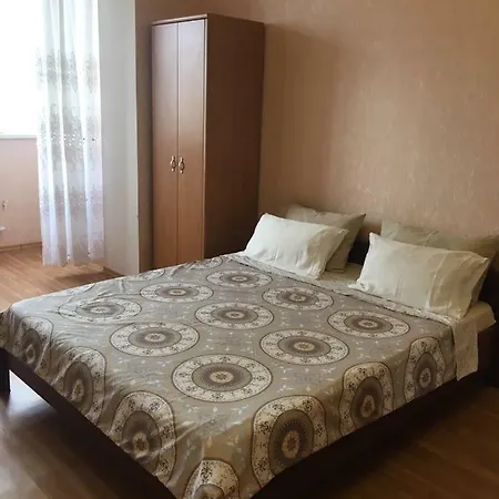 Odessa Apartment *